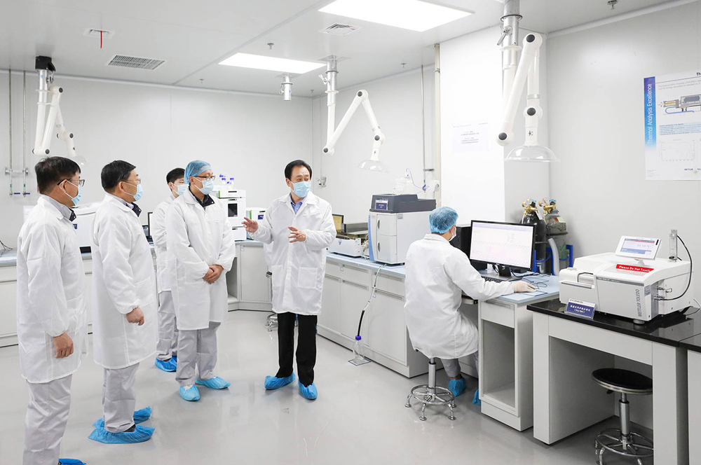 实验室装修材料有哪些？