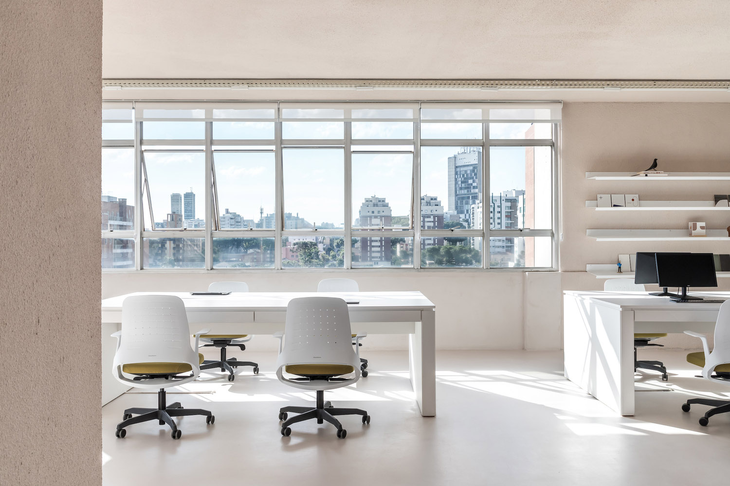 极简化办公室装修